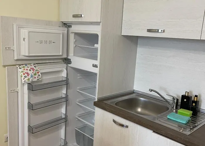 In Long Apartamento Shkorpilovtsi